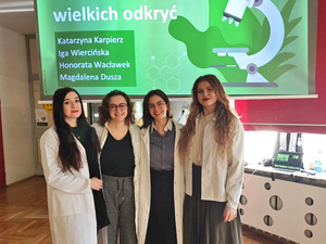 Kobiety w nauce: od mikroskopu do wielkich odkryć – spotkanie naszych doktorantek z uczniami krakowskiej szkoły